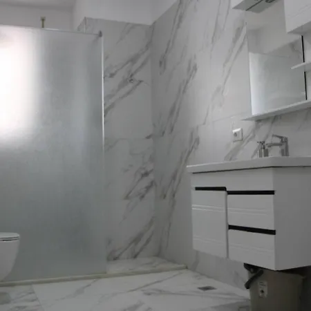 Hill Family By Adriatic Living Durrës